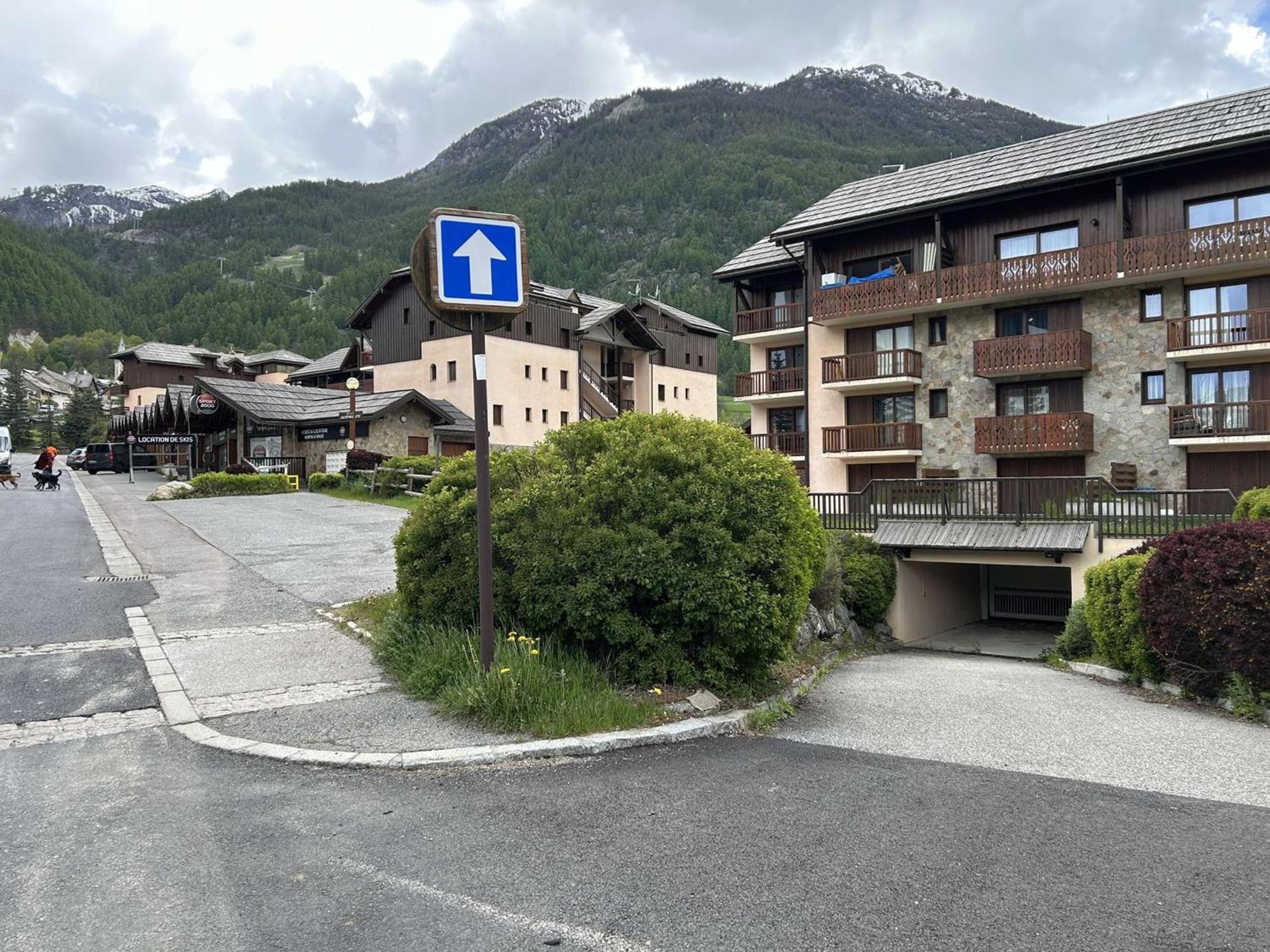 Appartement Lumineux 2 Pieces 6 Pers, Proche Pistes Et Commerces - La Salle Les Alpes - Fr-1-330F-29 Serre Chevalier Exterior foto